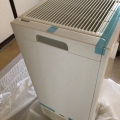  ダイキン　ストリーマ加湿空気清浄機　MCK55WE7-W ホワイト