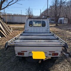 ハイエースのルーフキャリア