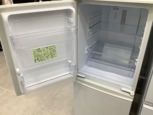 学割/配達サービス】三菱 146L冷蔵庫 MR-P15C 2018年製【モノ市場東浦店】