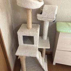 (問い合わせ中)キャットタワー　/猫タワー