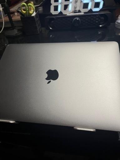 ノートパソコン Macbook Pro 2017