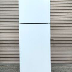 【ネット決済】大特価中古販売☆138L 2ドア 冷凍冷蔵庫 20...