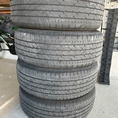 215/60r17 4本セット　TOYO