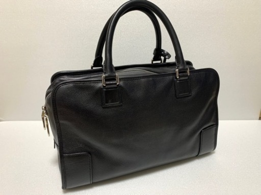 LOEWE ロエベ アマソナ 黒色レザー アナグラム型押し カデナ エンボス