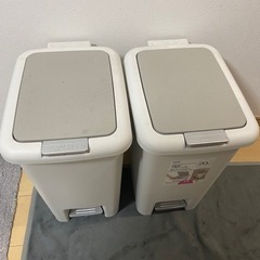 【受取確定】ニトリ　ゴミ箱　2個
