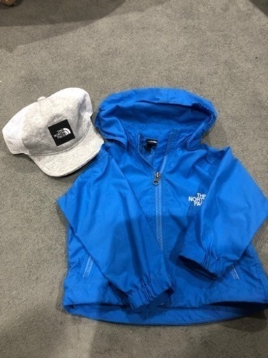 THE NORTH FACEのアウターと帽子のセット