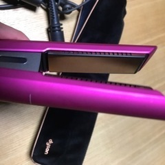 ダイソン　ヘアアイロン