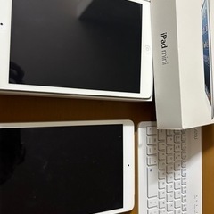 iPadmini2台Bluetoothキーボード1つ