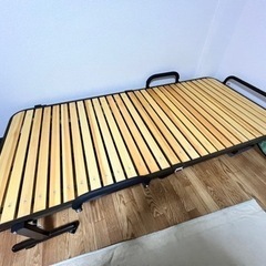 決まりました【美品】すのこ 家具 折り畳みベッド シングルベッド