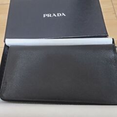 【ネット決済】超美品　ほぼ未使用PRADA プラダメンズ 長財布...