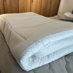 家具 寝具 布団高級白厚めのマットレス、柔らかくて綺麗、ホテルス...