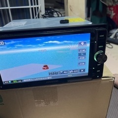 ケンウッド　カーナビ　MDV-Z700W Bluetooth HDMI