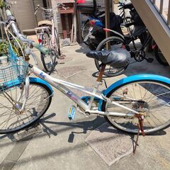 小学生女児向け　自転車　差し上げます