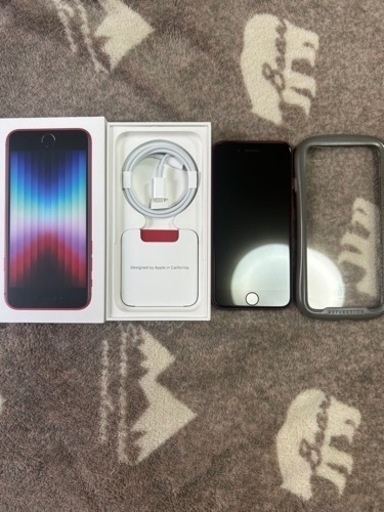iPhoneSE第三世代RED64G美品「本日のみ値下げ」