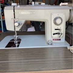 ブラザー　ミシン　年代物