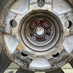 プリウスアルファ夏タイヤ17インチ