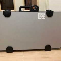 【完動品】ほぼ未使用 ズボンプレッサー Toshiba HIP-...