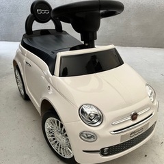 FIAT 500 足けり乗用玩具 のりもの おもちゃ 三輪車