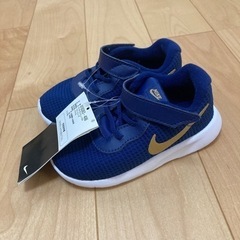 キッズスニーカー／靴／NIKE