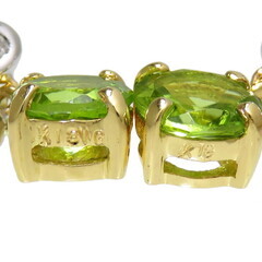 スタッド ペリドット 0.83/0.75ct ダイヤモンド 0.01×2ct ピアス K18YG 