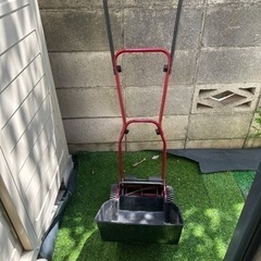 芝刈り機ガーデニング