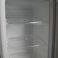 2017年製　ハイアール　冷凍庫　JF-NU100G　100L　 前開き式　