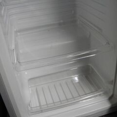 2017年製　ハイアール　冷凍庫　JF-NU100G　100L　 前開き式　