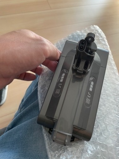 [新品]ダイソン掃除機バッテリー(使えるモデル4番目の写真参考)
