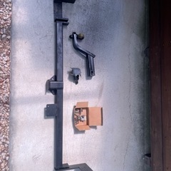 セレナC25ヒッチメンバー