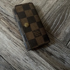 LOUIS VUITTON ルイヴィトン　ダミエ　キーケース
