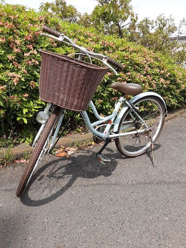 リサイクルショップどりーむ天保山店　No1125　自転車　水色　ライト付き　カギ付き　２２インチ