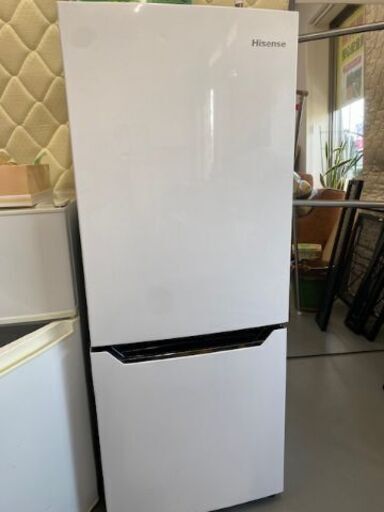 ★２ドア冷蔵庫 Hisense HR-D15C 150リットル  引き取り大歓迎♪♪