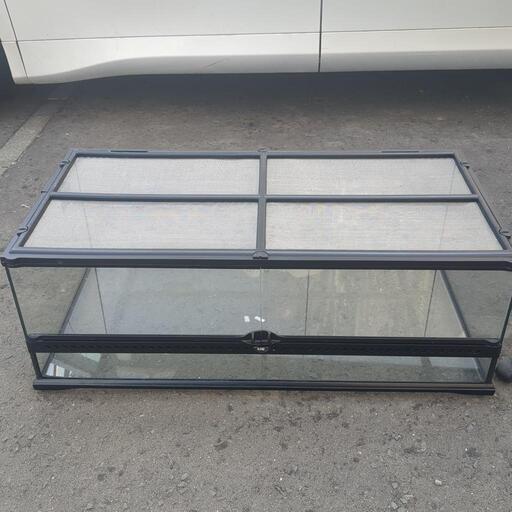 爬虫類ケージ　90cm×45.5cm×高さ32cm