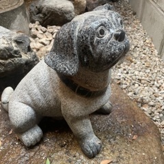庭　犬　石像