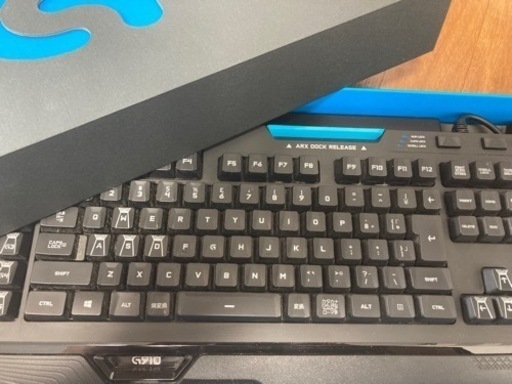 ゲーミングキーボード　Logitech  G910青軸