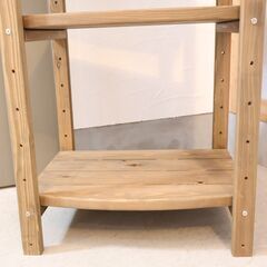 国産杉を使用したオープンラックです。ハイタイプでスッキリとした