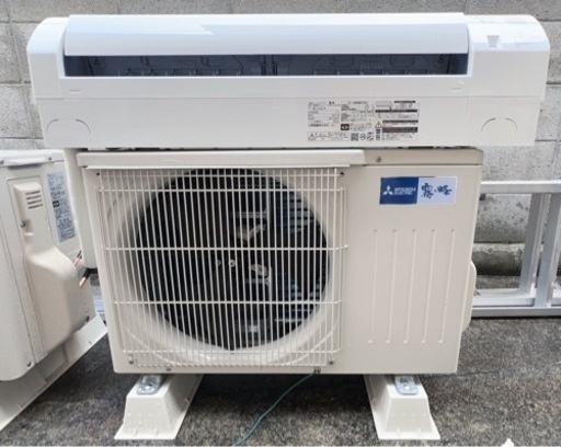 [中古]　エアコン三菱2021年製 2,8kw 8〜10畳対応　取り付け工事込み　配達無料