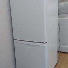 Panasonic冷蔵庫138L マット付