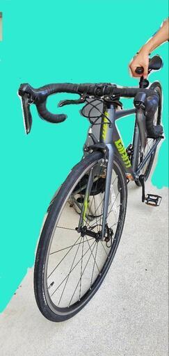 自転車 マウンテンバイク