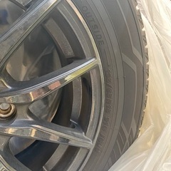 スタッドレスタイヤ、ホイール