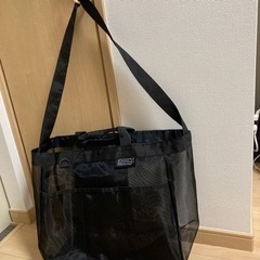 【３COINSで購入！！】黒いメッシュのバッグ