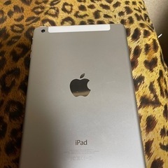 【お取引中】Apple au iPad mini（第1世代） C...