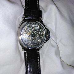 パネライ腕時計20年くらい前の時計です。相談者3名相談中