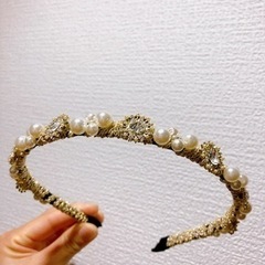 カチューシャ　ヘアアクセサリー