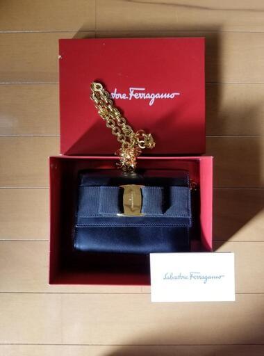 Ferragamoチェーンショルダーバッグ