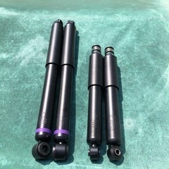 ハイエース用ショック