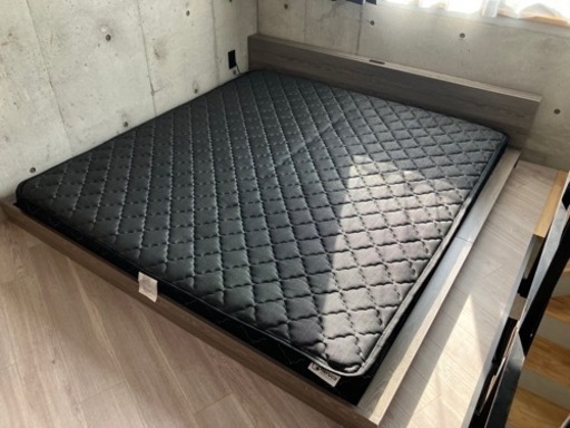 家具 ベッド  クイーン