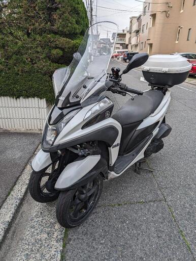ヤマハ　トリシティ125　SE82J