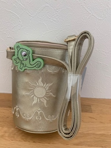 【新品◦未使用】ラプンツェル　パスカル　ショルダー　マルチポシェット