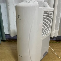 【最終値下げ】新品⭐️除湿衣類乾燥機